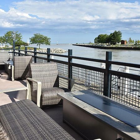 The Harborview, Ascend Hotel Collection Порт Вашингтон Екстериор снимка