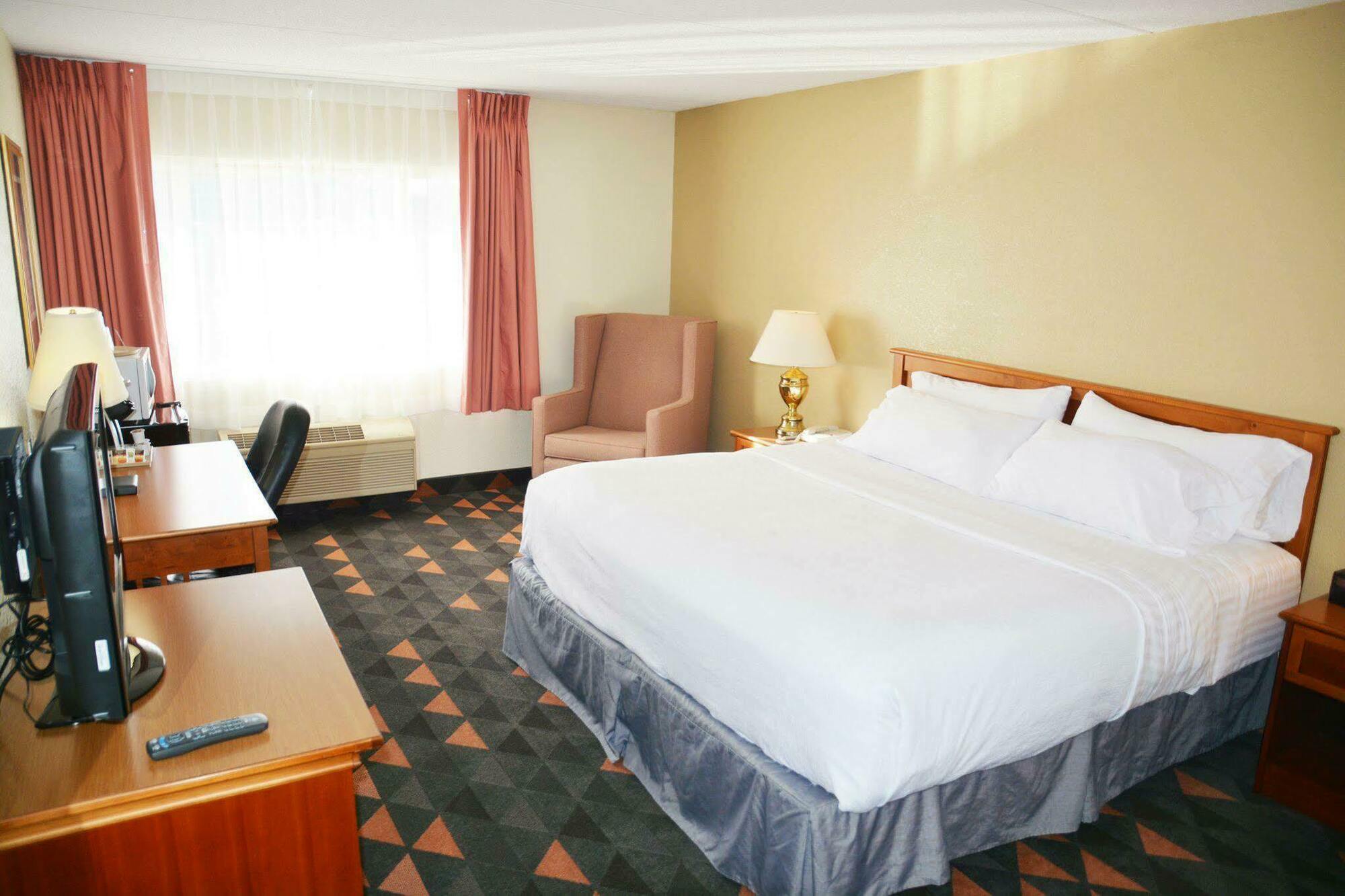 The Harborview, Ascend Hotel Collection Порт Вашингтон Екстериор снимка